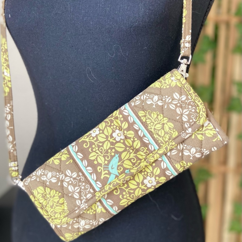 Cross Body Vera Bradley “Sittin in a Tree” wallet